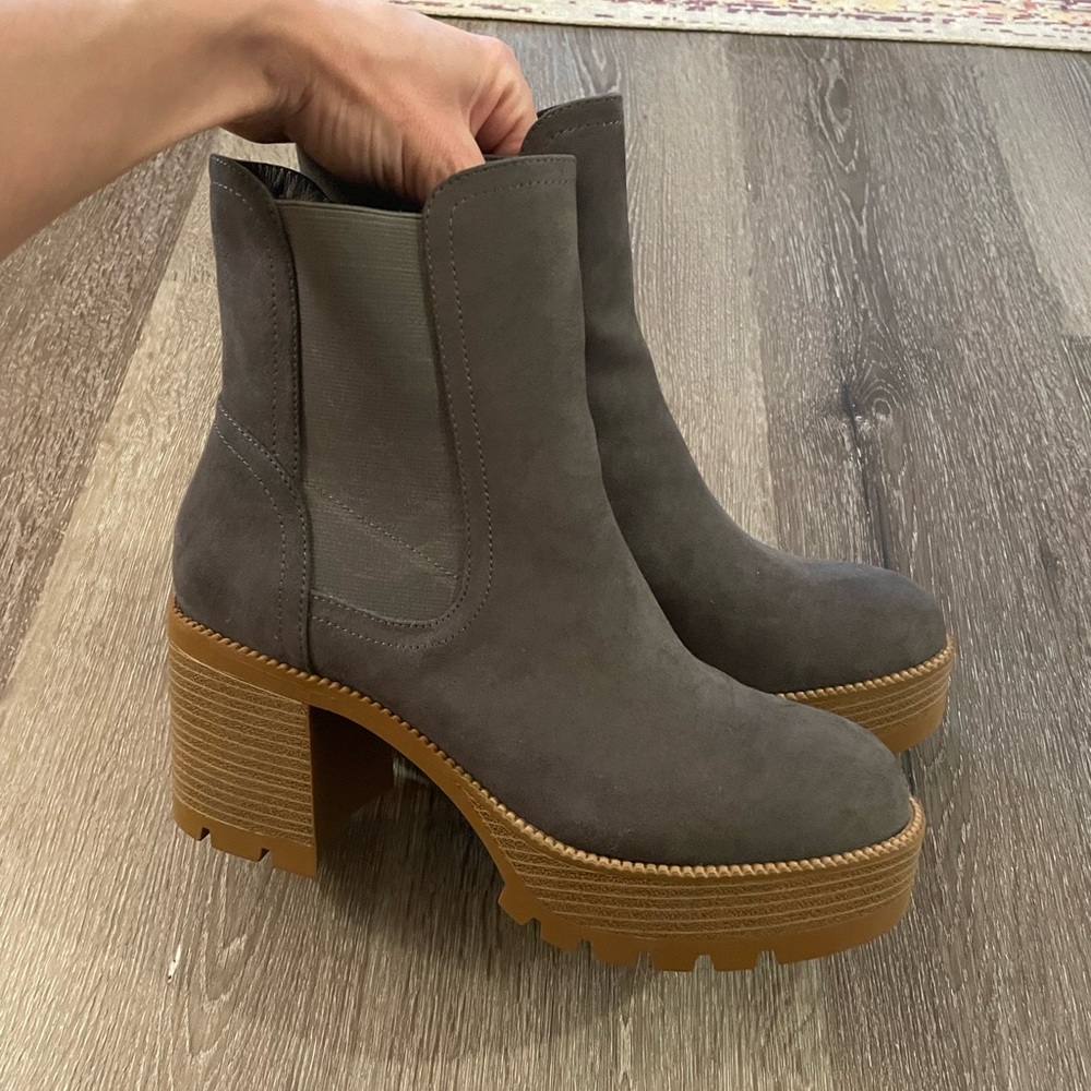 BP. brand heeled ankle booties, size 9.5, grey suede with tan heel